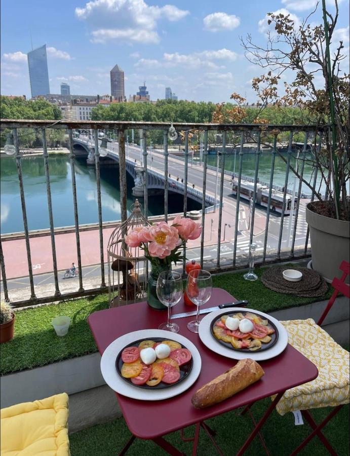 Apartmán Coeur De Lyon Avec Terrasse Et Jacuzzi Exteriér fotografie